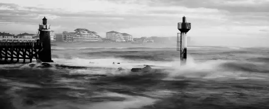Phare de capbreton en noir et blanc - tableau océan