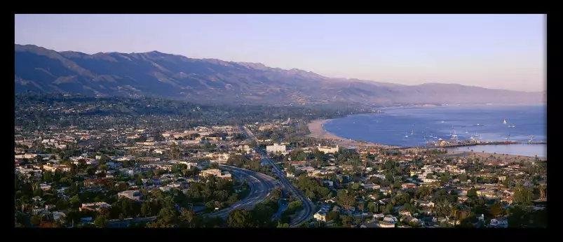 Grand angle sur Santa Barbara - art architectural