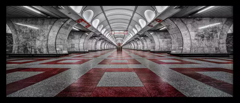 Prague Metro - Tableau architecture