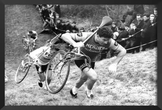 Course de vélo avec Raymond Poulidor - affiche velo vintage