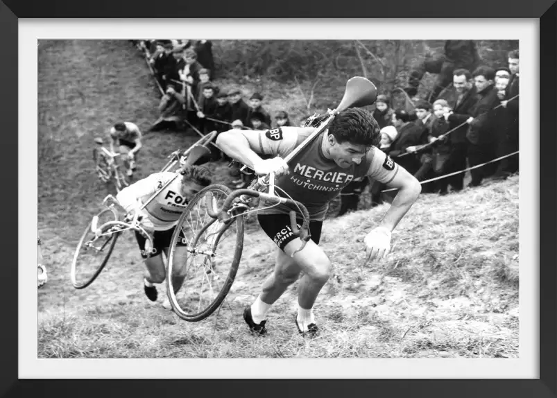 Course de vélo avec Raymond Poulidor - affiche velo vintage