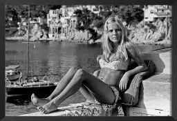 France Gall en vacances sur la Côte d' Azur - poster de célébrités