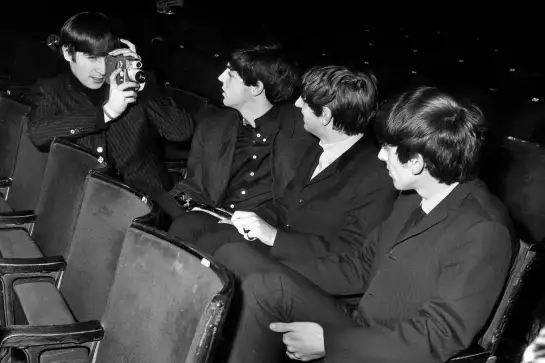 John Lennon et les Beatles en 1963 - affiche chanteur