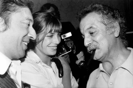 Georges Brassens dans sa loge - affiche chanteur