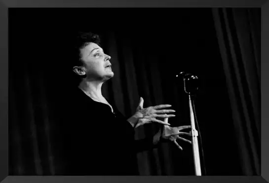 Edith Piaf sur scène en 1959 - photos noir et blanc célébrités