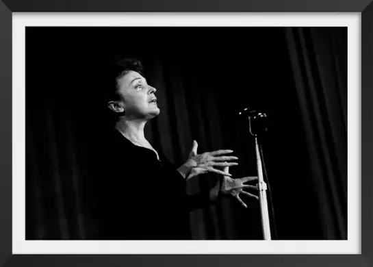 Edith Piaf sur scène en 1959 - photos noir et blanc célébrités