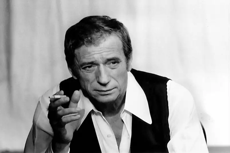 Yves Montand en tournage en 1973 - affiche chanteur