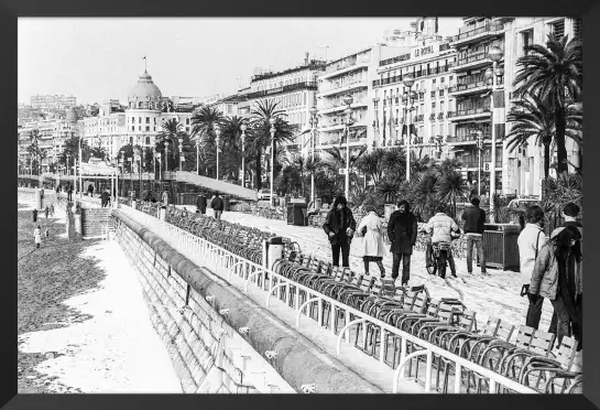 Neige sur la promenade des anglais 1983 - affiche noir et blanc