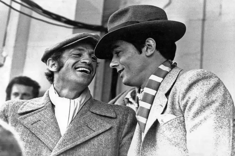 Photo de Jean-Paul Belmondo et Alain Delon - photos noir et blanc célébrités