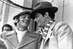 Photo de Jean-Paul Belmondo et Alain Delon - photos noir et blanc célébrités