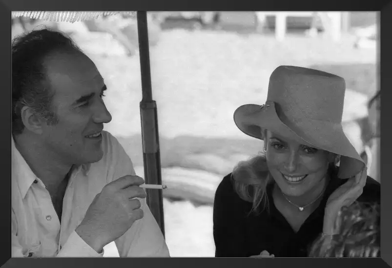 Photo de Catherine Deneuve et Michel Piccoli en 1968 - photos noir et blanc célébrités