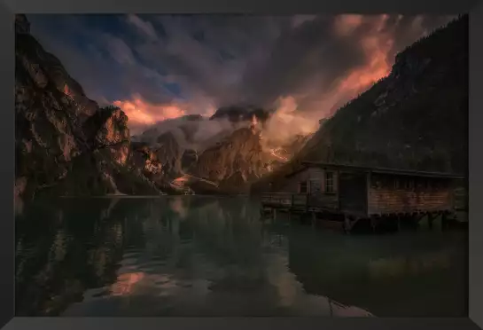 Sunset au Lac de Braies - paysage montagne