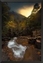 Cascade secrete - paysages d'automne