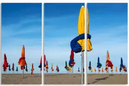 Les Parapluies de Deauville - affiche plage