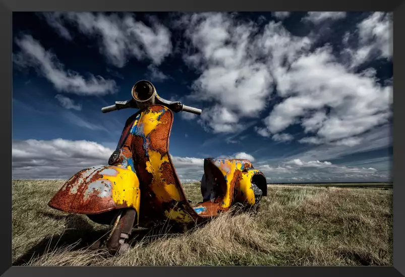 Trottinette jaune - poster de vehicule