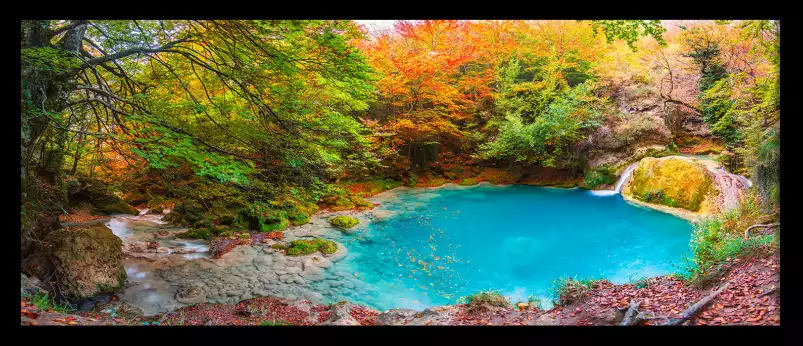 Photo de la source de l'Urederra en Navarre - tableaux montagne lac