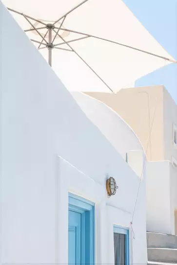 Parasol et porte bleue - affiche architecture