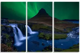 Kirkjufell et ciel vert boréal - poster paysage